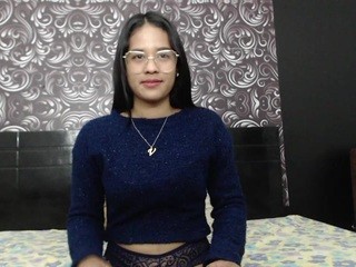 alexia-foxx nude on cam – Live Sex Chat