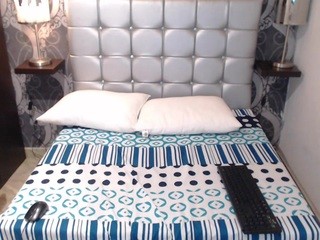 aliceestonee nude on cam – Live Sex Chat