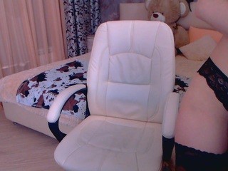 aliciamoon nude on webcam in her Live Sex Chat Room