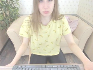 alissrainbow nude on webcam in her Live Sex Chat Room