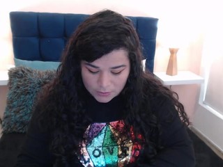 angelique-klane nude on webcam in her Live Sex Chat Room