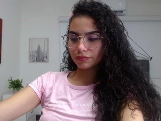 benz-hotteam nude on webcam in her Live Sex Chat Room