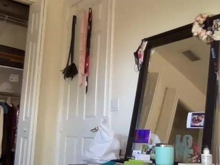Carmela Clutch nude on cam – Live Sex Chat