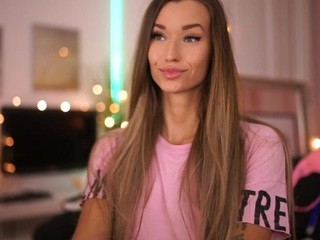Chill for 2021 nude on webcam in her Live Sex Chat Room