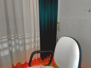 clementinaa nude on webcam in her Live Sex Chat Room