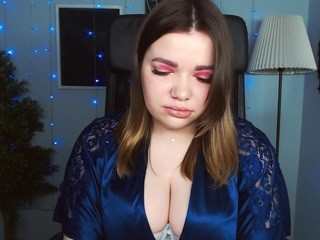 cosmicmia nude on webcam in her Live Sex Chat Room
