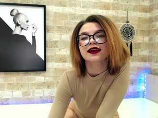 crownalika nude on webcam in her Live Sex Chat Room