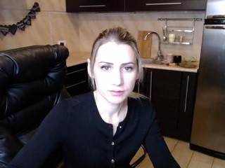 cutie-blondie nude on webcam in her Live Sex Chat Room
