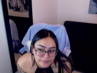 Daysha M, ? nude on webcam in her Live Sex Chat Room