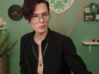 derekstonley nude on webcam in her Live Sex Chat Room