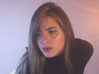 ?, ?????-1 ? nude on webcam in her Live Sex Chat Room
