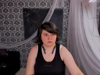 fettas nude on webcam in her Live Sex Chat Room