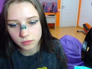 gravityfolz nude on webcam in her Live Sex Chat Room