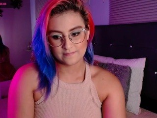 Hellen Parker , ? nude on webcam in her Live Sex Chat Room