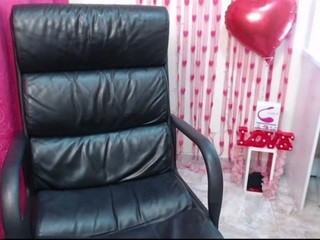 Im Diamond, ?? nude on webcam in her Live Sex Chat Room