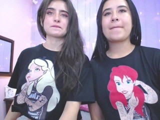Isa & Kim ⭐❤️ nude on cam – Live Sex Chat
