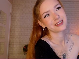 karleesweet nude on webcam in her Live Sex Chat Room