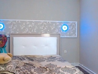 Kiyoko nude on webcam in her Live Sex Chat Room
