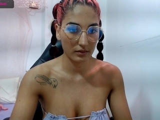 kloe-roldan nude on webcam in her Live Sex Chat Room