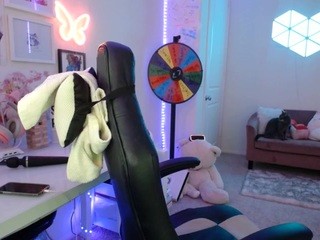 LEXI LEE nude on cam – Live Sex Chat