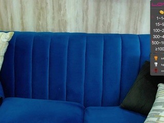 Lil Blonde nude on webcam in her Live Sex Chat Room