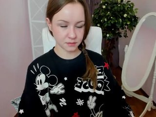 luckymarygirl nude on webcam in her Live Sex Chat Room