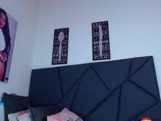 MALIKA_Z nude on cam – Live Sex Chat
