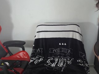 maryam-horny nude on cam – Live Sex Chat