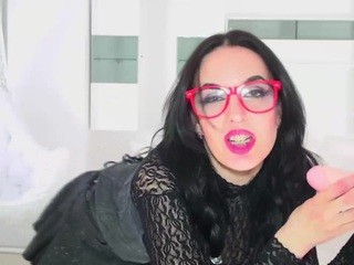 miavonsquirt nude on webcam in her Live Sex Chat Room