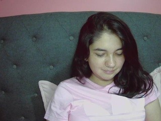 miawallance nude on webcam in her Live Sex Chat Room