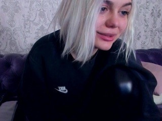 miilalee nude on webcam in her Live Sex Chat Room