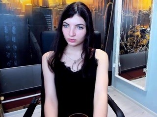 perfect-body nude on webcam in her Live Sex Chat Room