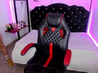 pervertlykloe nude on cam – Live Sex Chat