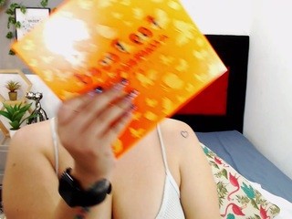 Sabina Kundera nude on cam – Live Sex Chat