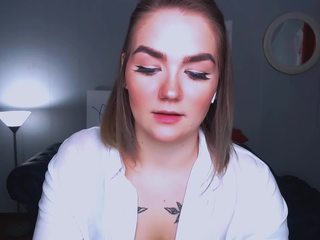 samantabrook nude on webcam in her Live Sex Chat Room