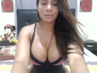 Staccy Nessa nude on webcam in her Live Sex Chat Room