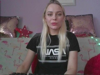 sunandstarss nude on webcam in her Live Sex Chat Room