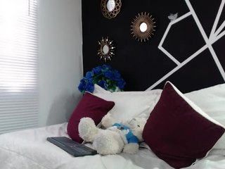 tara-rosee nude on cam – Live Sex Chat