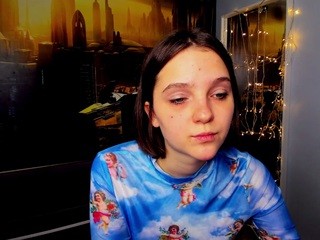 TESSA nude on webcam in her Live Sex Chat Room