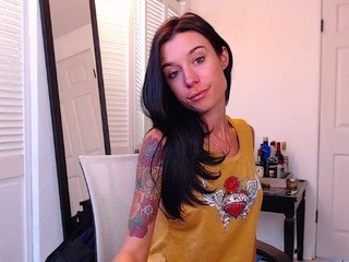 Tighttinymilf nude on webcam in her Live Sex Chat Room