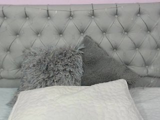 vaneesaaa nude on webcam in her Live Sex Chat Room