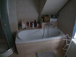 voyeurcam-julmodels-bath-2nd-1 nude on webcam in her Live Sex Chat Room