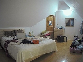 voyeurcam-julmodels-bed-5 nude on webcam in her Live Sex Chat Room