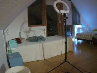 voyeurcam-julmodels-whitebed-6 nude on webcam in her Live Sex Chat Room