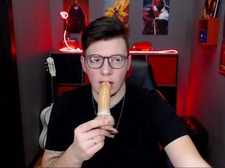 chris-glaive nude on cam – Live Sex Chat
