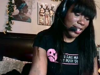 Hypnotic nude on cam – Live Sex Chat