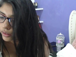 lola-coopers nude on cam – Live Sex Chat