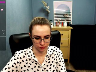 PIPER nude on cam – Live Sex Chat