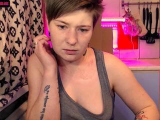 Sweettina nude on cam – Live Sex Chat