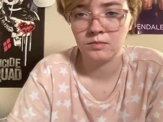 candyburger21 nude on cam – Live Sex Chat